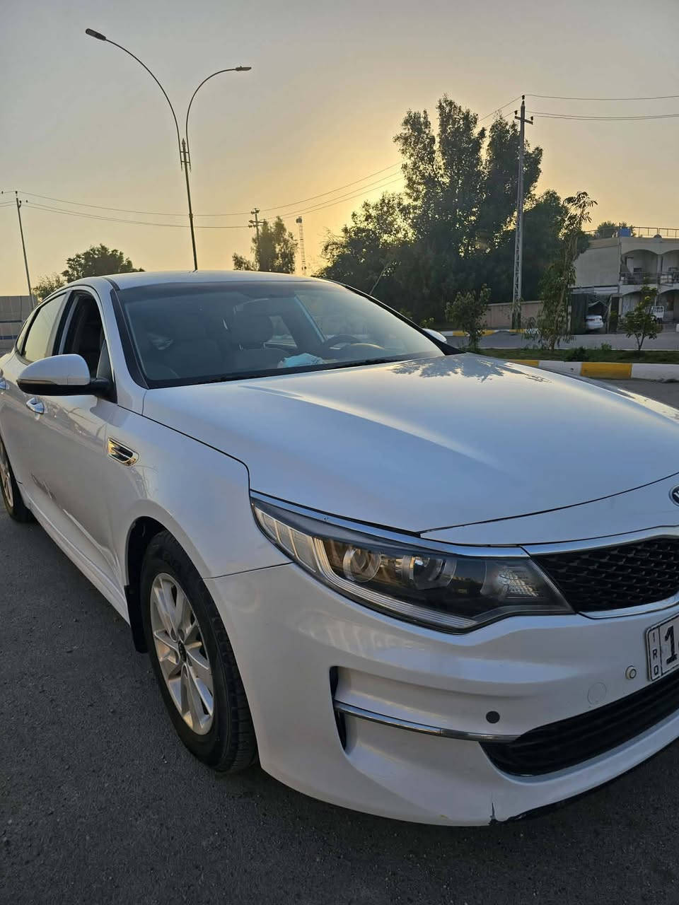 السلام عليكم اوبتيما 17 امريكي رقمها بصرة باسمي تحويل ثاني يوم سياره نضيفة ما نقصهة شي كير ومحرك مكفولات ضربتها تبديل فقط بابا خلف العبرية وصبغ جاملغ الامامي جهة السايق وبيهة ضربة بالعراق مرجعيهة نفسهة وموحدين اللون + بيهة منضومة غاز جاهزة السعر 117 وبيهة مجال حك الجية السيارة نضيفه تجي وشوف بعينك المكان ناصرية الشموخ رقم الهاتف ***********
