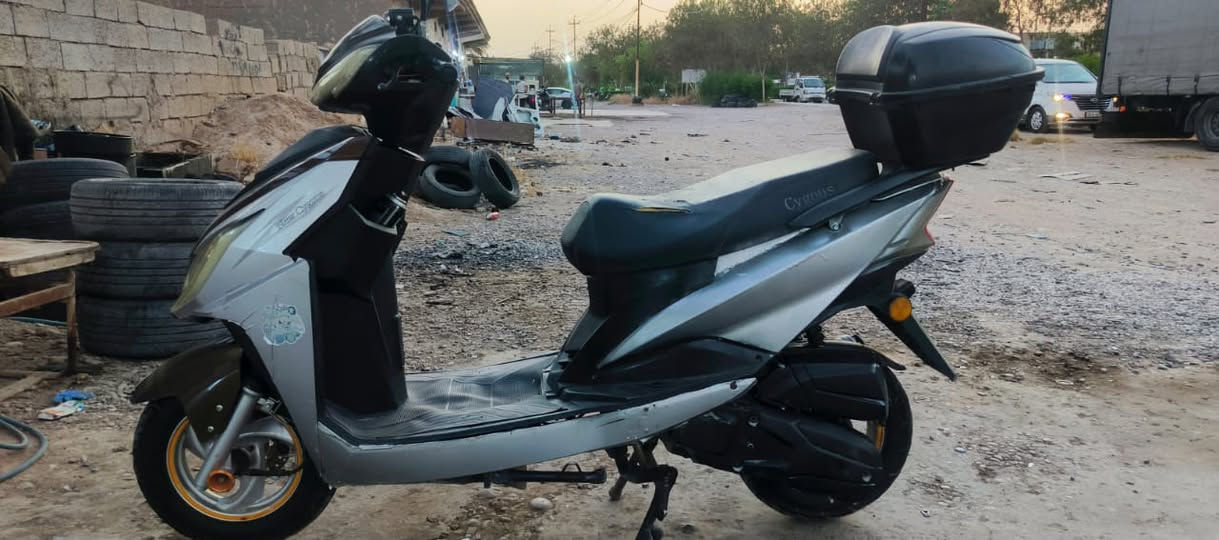 مكلف بل نشر
سكنس فحل صيني ١٤٠. للبيع 
موديل 2021 
سعر 350 وبي مجال
مكاني ديالى ناحيه السعديه  
رقم صاحبه التواصل واتساب 
***********
