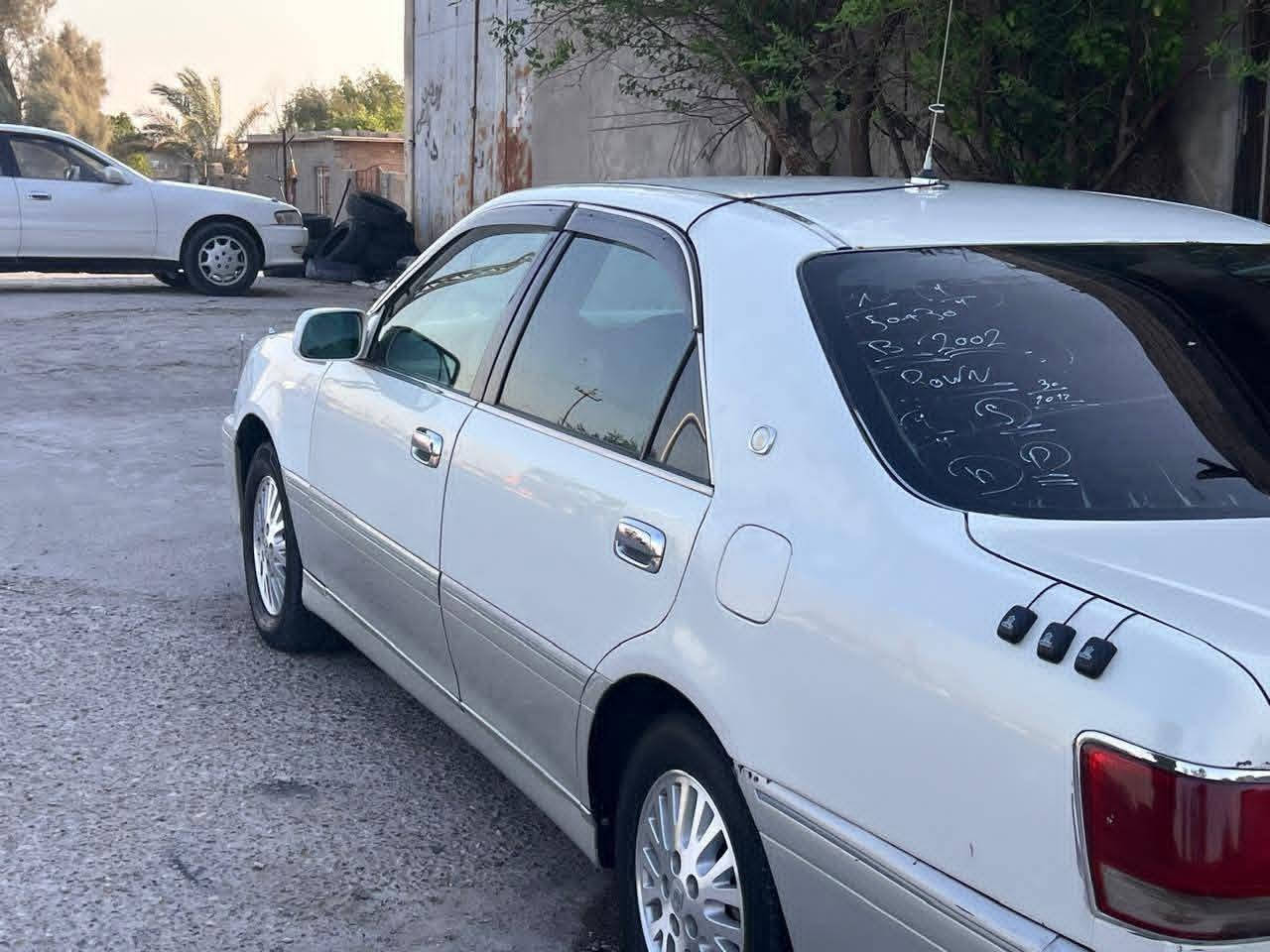 السلام عليكم سياره جنون موديل 2001 راعيها ما امدلي سياره بيها قصه شنطه بس سياره حلوه ونظيفه وسعرها 65 مكاني البصره هذا رقم تليفوني.
***********

