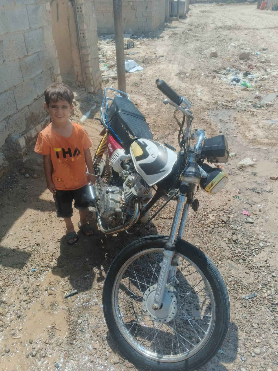 سلام عليكم دراجه 4كير دراجه نضيفه البيع شراي يدخل خاص سعر 250وبيه مجال لشراي هذ رقمي ***********
