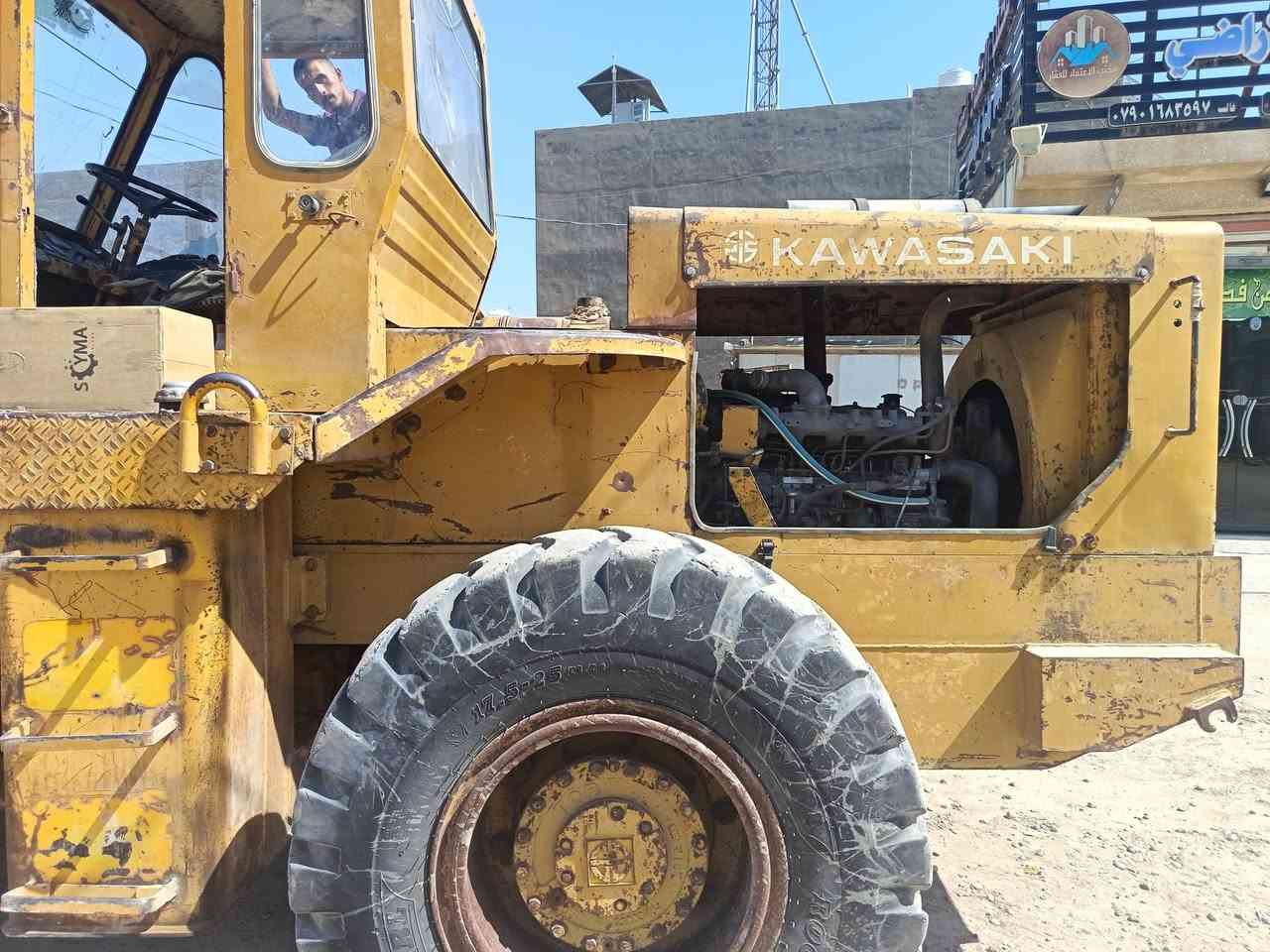 سلام عليكم شفل كاوسكي موديل 86 مكينه جاهزه بريك كامل مكان بغداد
***********
