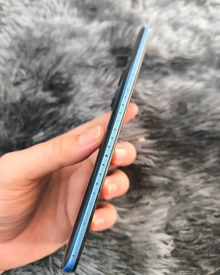HONOR X7a
كاميرا خلفيه شغال مابي قطره عيب ✔️
كاميره اماميه شغال مابي قطره عيب✔️
بصمه وجها شغال مابي قطره عيب✔️
بصمه اصبعه شغال مابي قطره عيب✔️
سماعه داخليه شغال مابي قطره عيب✔️
سماعه خارجيه شغال مابي قطره عيب✔️
ذاكره (128) رام 4x4 يعني رام 8✔️
حجم البطاريه 6000 انسه شي اسمه بطاريه ضعيف ✔️

اخوان جهاز مال بيت الله وكيلك كلش نضيف بس الضهر بي خط كسر كلش صغير حتا ميبين جهاز كبس مامفتوح جهاز كلش حلو سعر (110)وبي مجال اتصال ***********
