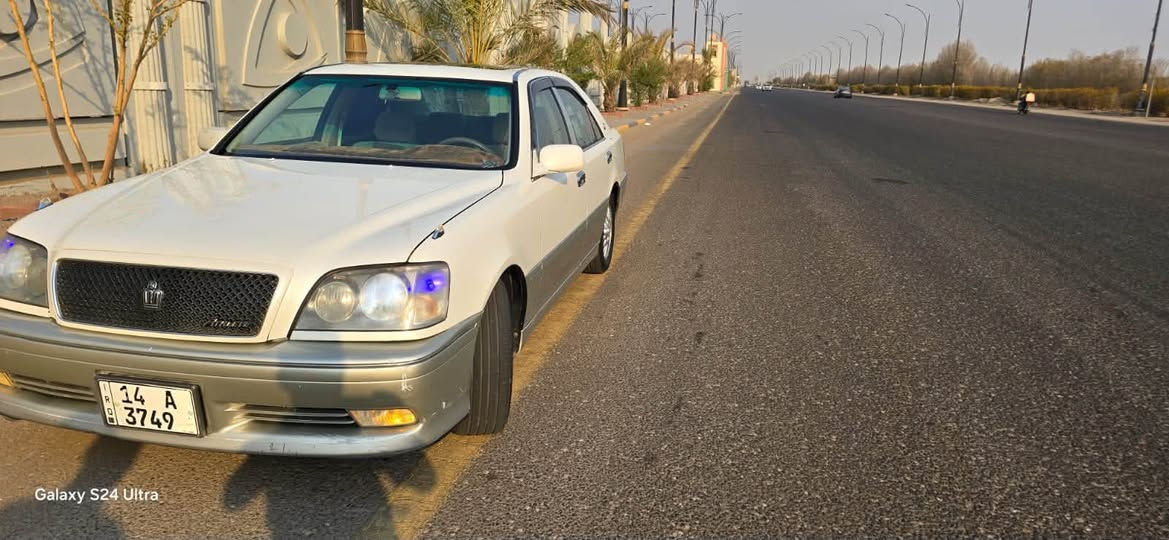 سلام عليكم لبيع ملكه مديل ٢٠٠٢اصل كفاله عامه ماعده شبر من الجاملغ الأمامي مكفوله من الكص والنقل جثه والصويلاتً السياره خير من الله حداده تبريد مكان السياره بصره ابو الخصيب السعر ١٣٥ وبيها مجال الرقم *********** يردلها بس صبغ دعاميات 3 دكم
