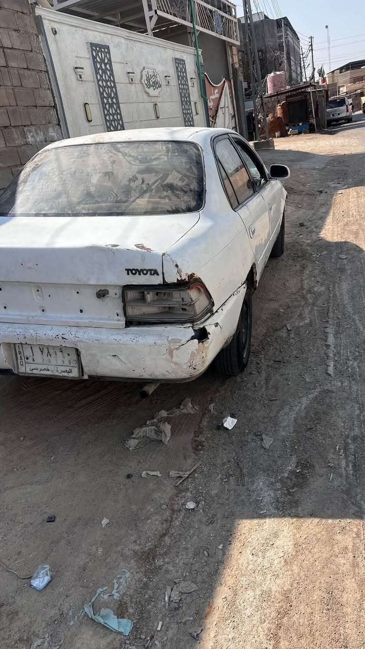 السلام عليكم كورلا للبيع حلوه السياره وشغاله وماشيه شلعته تخبل
مكانه البصره ابو الخصيب راعيه يريد تحويل يمي موجود 
سنويته صارله شهرين منتهيه 
سعره 30 ورقه مجال بسيط
***********
واتساب ***********

