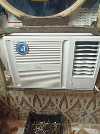 مكيف ٢طن • جديد • يومين