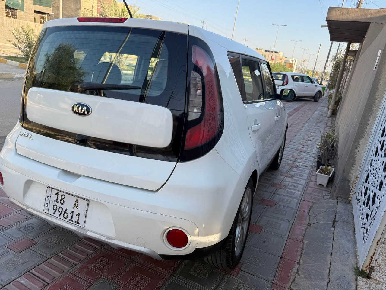 السلام عليكم 
صول 2019 للبيع 
محرك 2000
رقم بابل 
ماشية 78
الضرر قبق صندوق تبديل 
السعر 127 وبيها مجال 
السيارة في بابل _ الحمزة الغربي 
للأستفسار  ***********-*********** المحاويل, بابل

