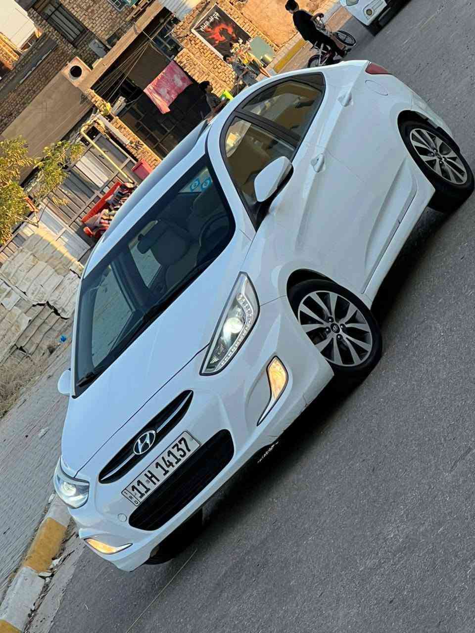 هونداي اكسنت خليجية موديل 2017 رقم بغداد دولي جديد سنوية جديدة بسمي هزة جديدة لل ٢٠٢٩ 

السعر ١١٤ بيهة مجال ***********

مكفولة كفالة عامة من الدعامية للدعامية لا ضربة ولا صبغ ولا تبديل ولا بارد حت الدعاميات مكفولات 

محرك وكير مكفولات بلاديات ممفتوحات ع وضع الشركة 
حجم المحرك 1600 دوش قطرتين 
كير اوتماتيك 
تبريد ثلج 
صدر جديد تخم تاير جديد ويل كب اصلي بلادي 

ماشية 75  كيلو 
السونار بلمنشور

