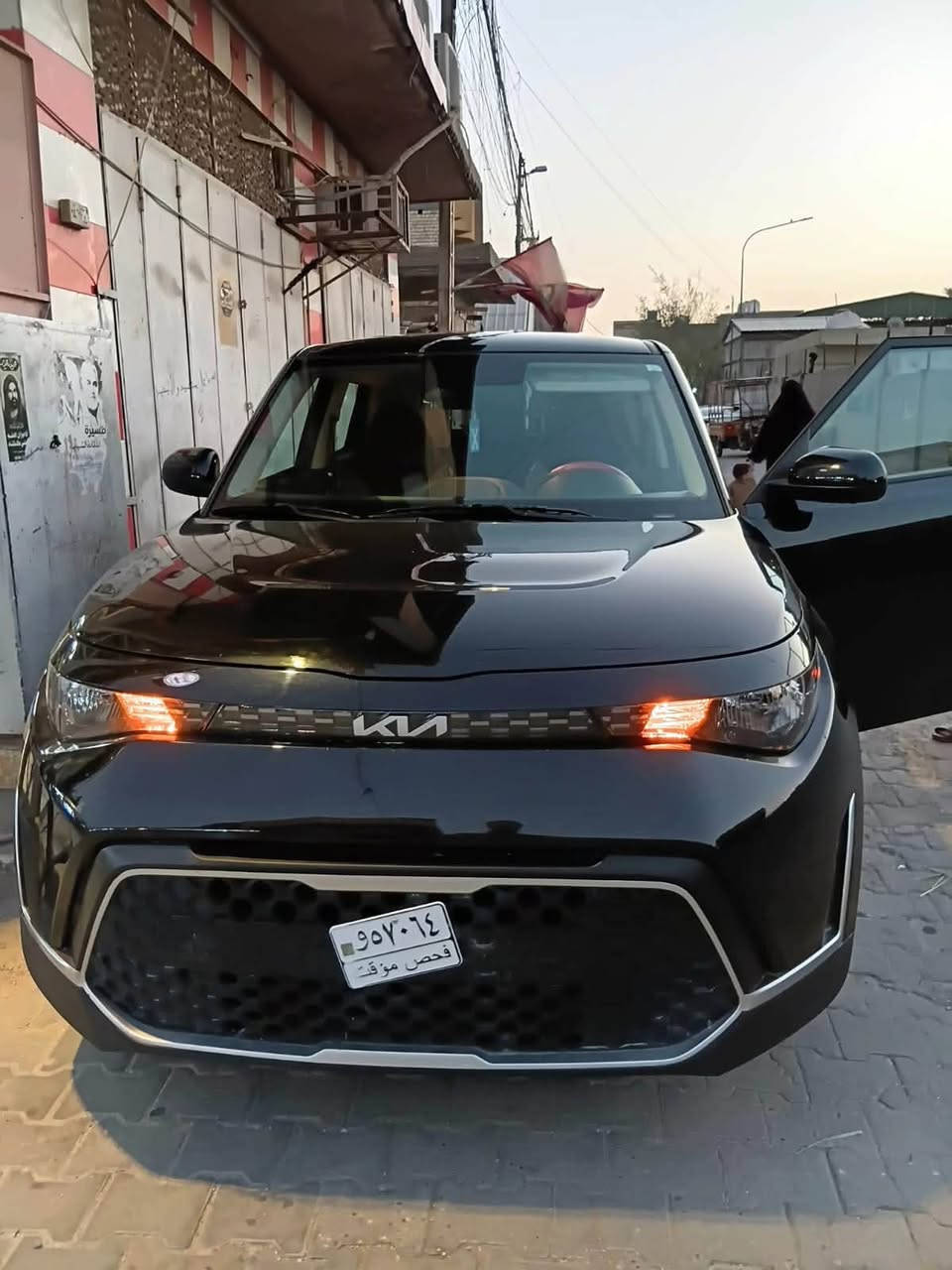 السلام عليكم للبيع كيا صول موديل 24 دخول جديد بدون رقم كفاله عامه من الصبغ والتبديل بدون ايرباك مغلفه الارضيه وجاهزه بدون اي نقص السعر 138 مكاني بغداد ***********

