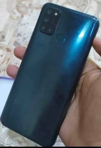 realme 7i ذاكرة 128  & العشوائية 8 كيكا البطارية 5000 جهاز نضيف مكفول ...
