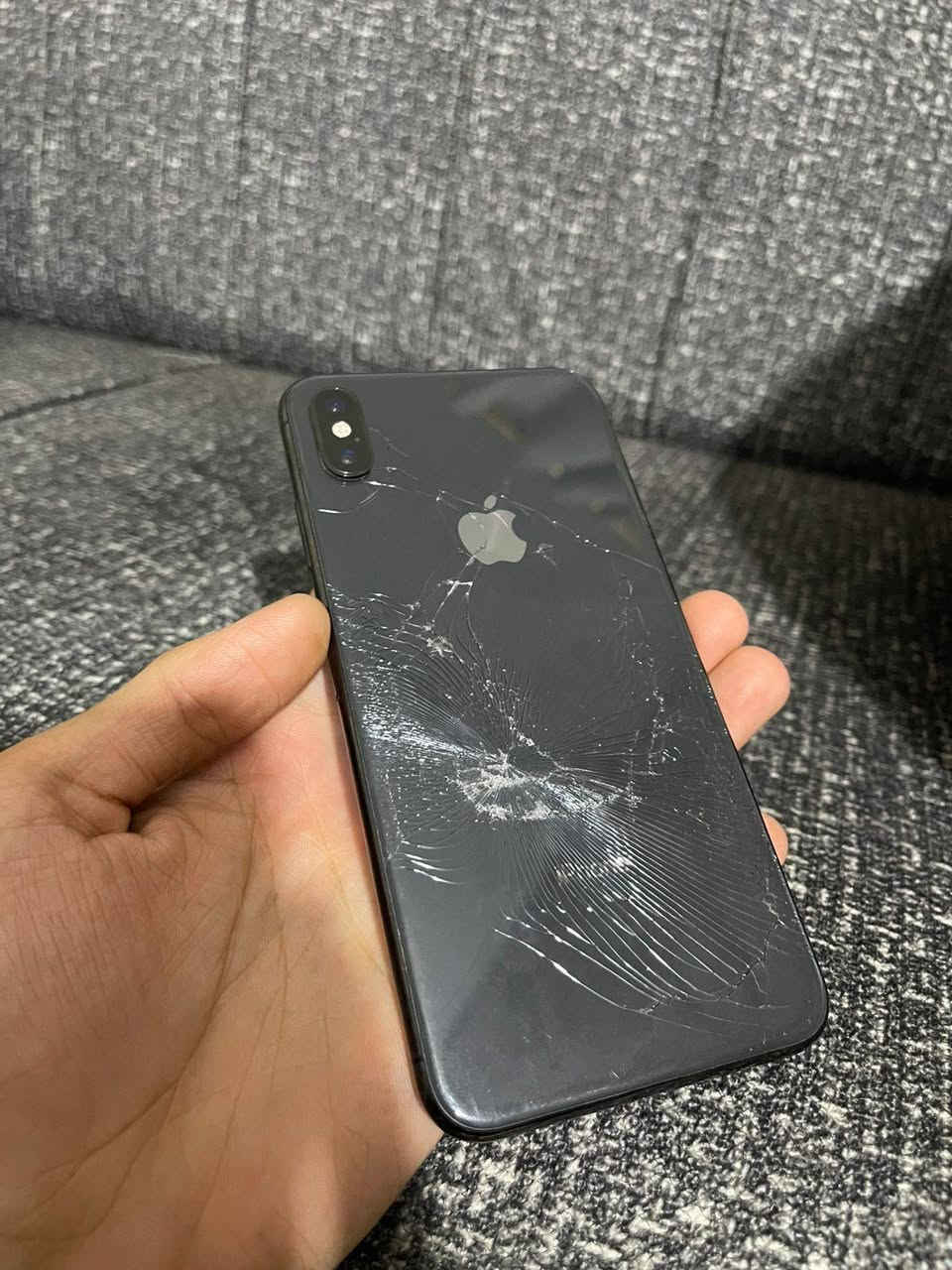 اذكره 256
السعر 125
بطاريه مبدله نوعيه وسط

مبدل شاشه وكاله مال تفصيخ 

فيس ايدي متوقف 

ضهر مكسور 

جهاز كامرته خير من الله 

صرف الشحن كلش زين ميصرف 

لمسه كلش حلو ما بيه اي خلل 

مكاني بغداد شعب حي البساتين 

رقم الهاتف ***********
