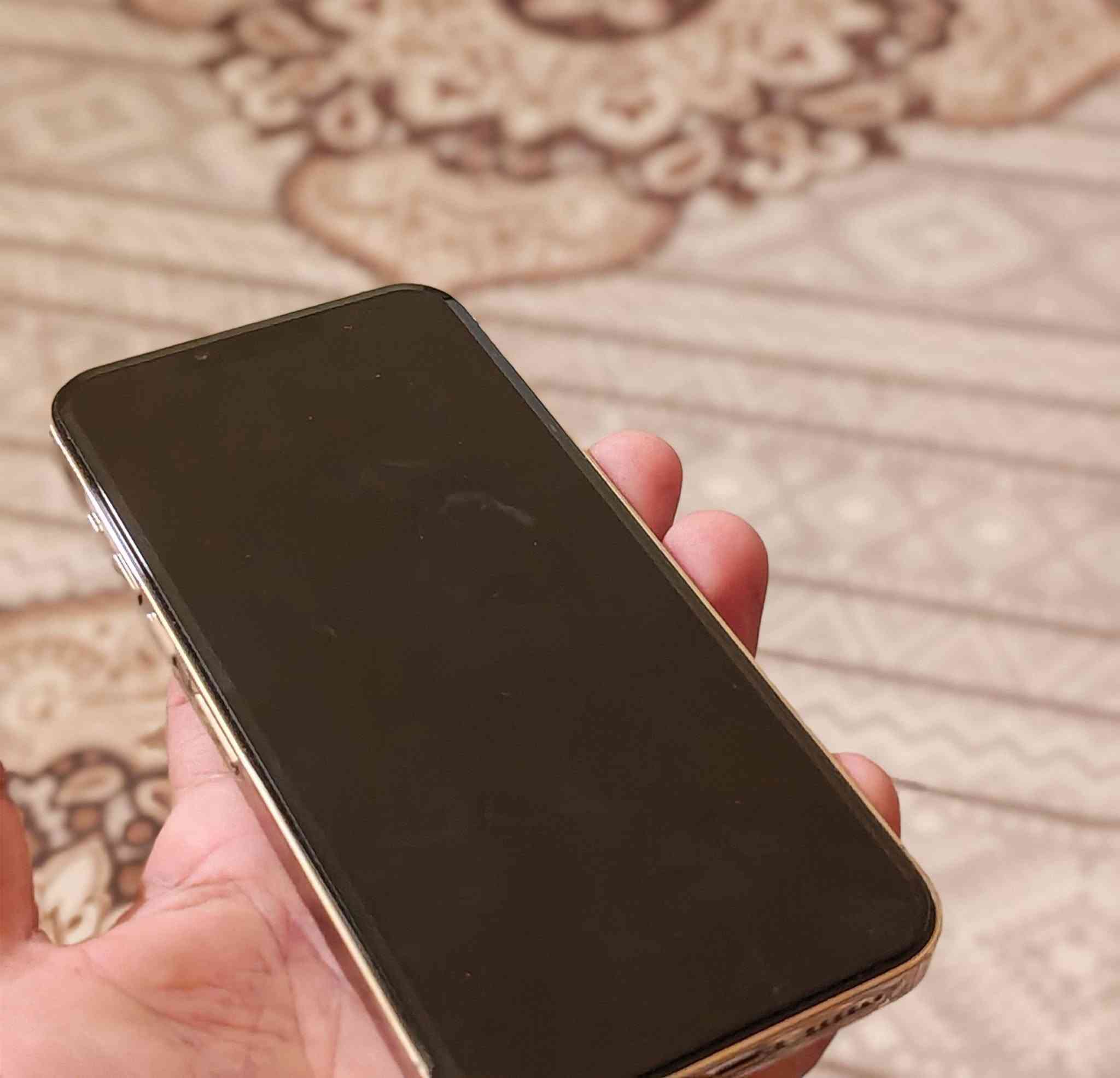 آيفون ١٣ برو ماكس • ذاكرة ٢٥٦ • بطارية ٩٦٪