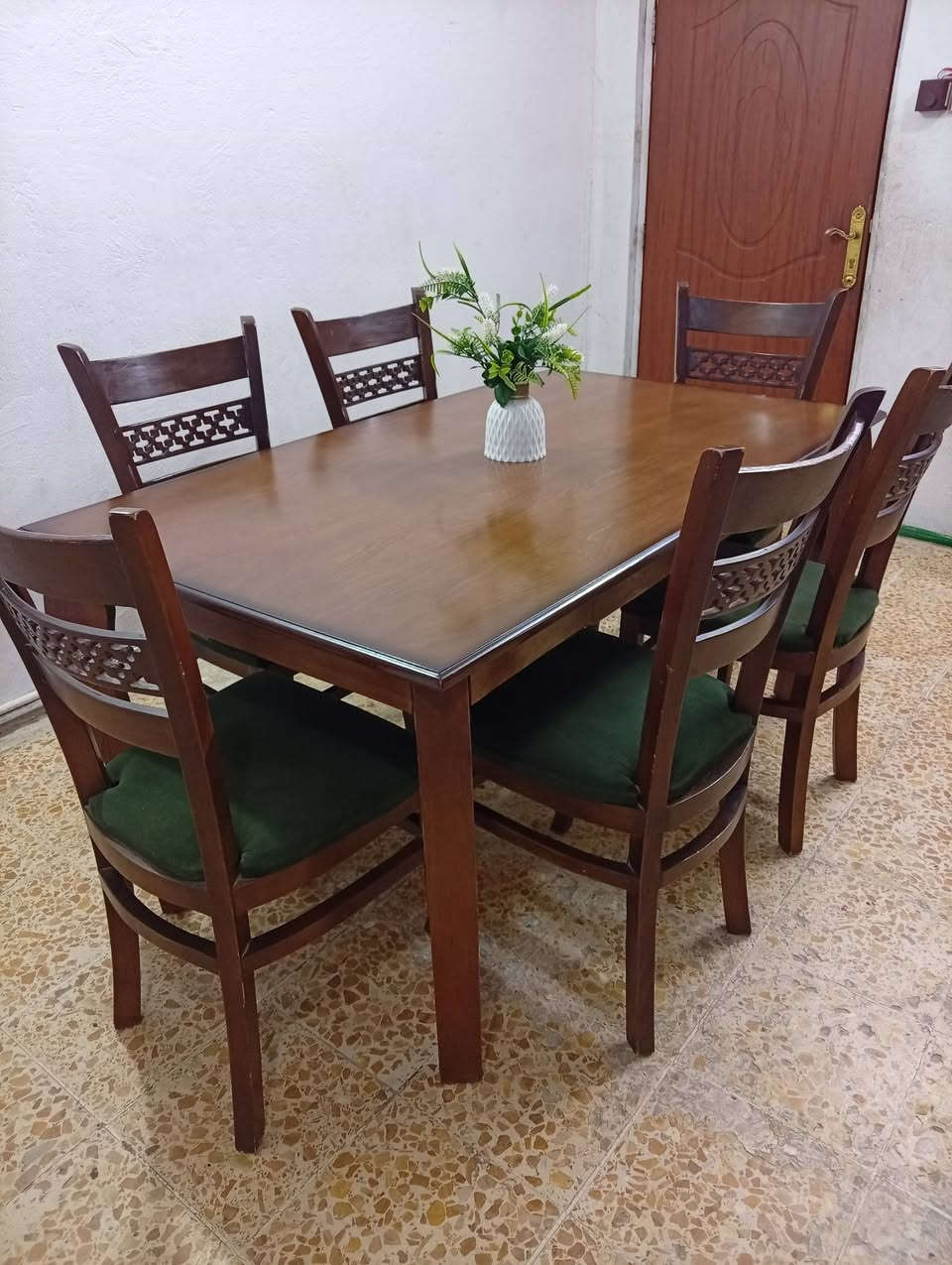 ميز طعام • ١٦٠×٩٠ • ٦ كراسي