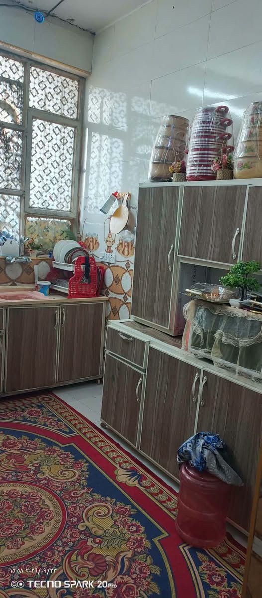بيت للبيع زراعي سند مساحة 150متر مسلح قاطين بغداد التاجي حى الحسن العسكري مقابيل مدرسه التاجي والفرقان 4غرف نوم واستقبال ومطبخ وصحيات كاشي واسيراميك بناء طابوق الاول والثاني بلوك منطقة مخدومة ماء كهرباء تبليط ومجاري تكرم للبزل موقع جيد جداً تم الرد خاص ***********

نص مكتوب في الصور:
- ١٠:٥٩ ٢٠٢٦/٠٩/٢٣
- OO TECNO SPARK 20Pro
- 15:08 2026/09/23
- TECNO SPARK 20 Pro
- ١٥:٠٨ ٢٠٢٦/٠٩/٢٣
- ١٥:٥٧ ٢٠٢٦/٠٩/٢٢ TECNO SPARK 20 Pro
- 10:58 2026/09/23 TECNO SPARK 20 Pro
