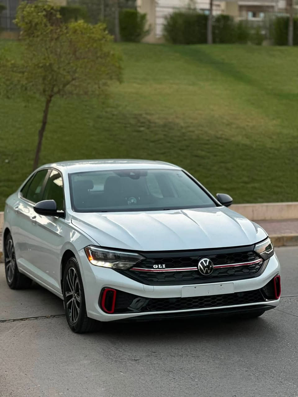 Jetta 2024 S SPORT  ✨
15 torbo ✅
مواسەفاتەکانی _  شاشە کریستال - کامیرە ـ سوکان ڤۆلیوم ـ کوشن هیتەر  ـ360 رادار پێش گۆراو بۆ GLI -
پێش کەبس بۆنید چاملخ بۆیاخ + دوو پەڵە سەقف pdr + 
سعری ١٢٥ و مجال 

 ٣ مانگ کاتی لەگەڵە
*********** WhatsApp
