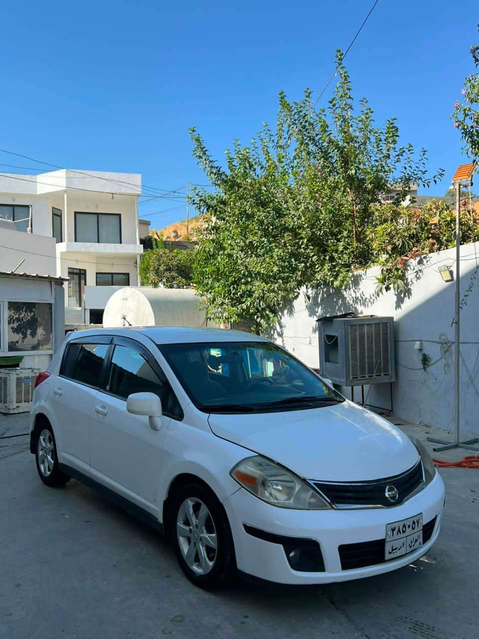 Nisan versa _2012
گیرو مەکینە بەشەرەت تەقەو رەقە بەشەرت 
بۆیاخ شەش پارچەرجەی بۆیاخە بی ناو گرتن خرامەمەی هەشت وەرقە و نیو لەسەرە سحر 80 مەجالییکی برایانە
*********** سوران, أربيل
