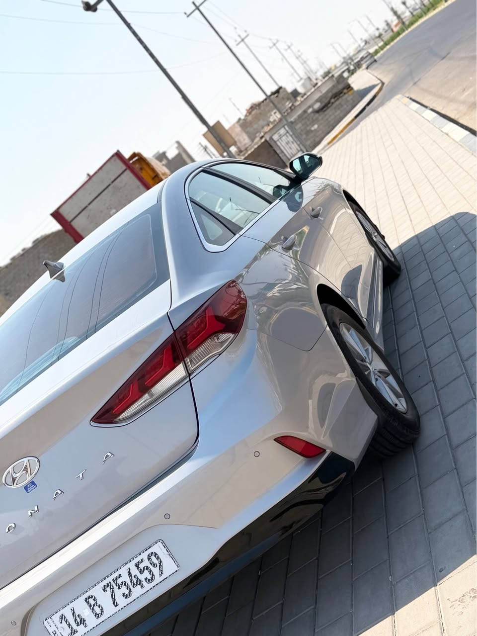 سلام عليكم سوناتا وراد كوري. كفالة عامة ً
مديل 2023 
فول موصفات. نقطة عمياة تحديد مسار  
شارة بل مراية   
تخم تاير  سيارة كفالة عامة
كفالة ضربة. كفالة صبغ. كفالة. شخط. 
كفالة صدعة سيارة جدية.
كشنات كهربائية  تتفة تبريد كشنات. 
الد أمام ألد خلفي  
سيارة رقم بصرةحرة بسمي 
مكية 2000 دوش 
سعر 182 بيها مجال مكانها 
البصرة الجزائر  قرب مستشفي ابن غزوان.
*********** Singapore
