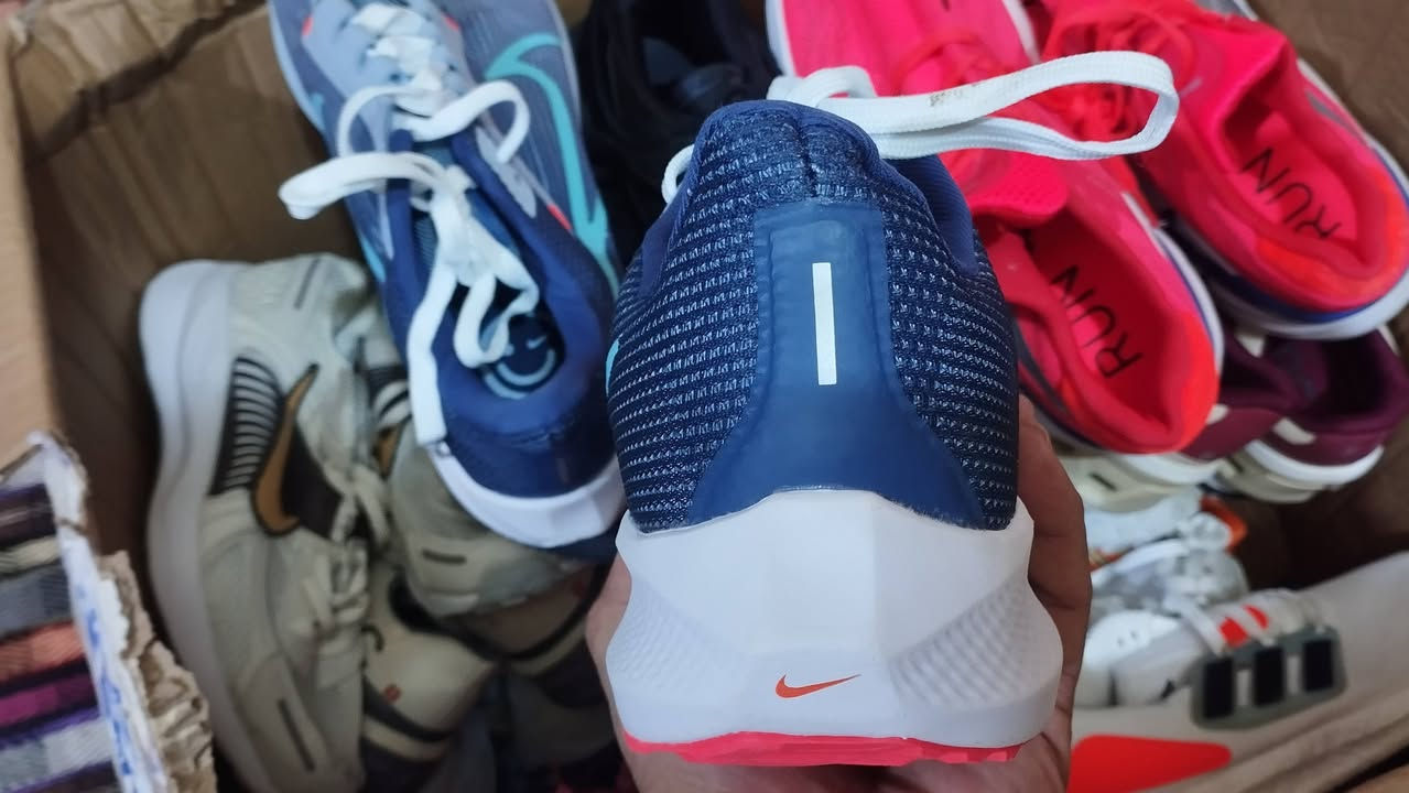 نايكي Pegasus 40 • مقاس 45 • فيتنامي