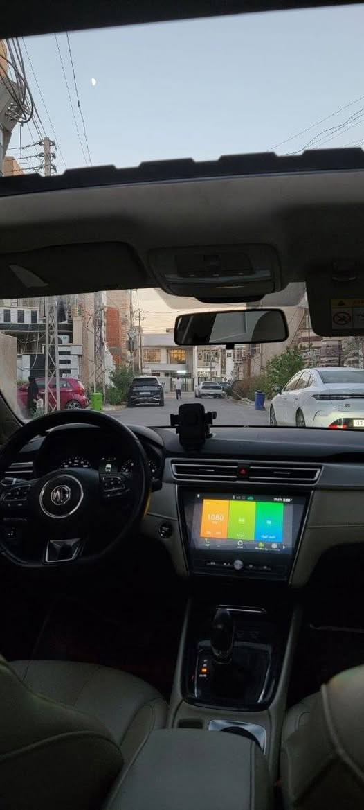 السلام عليكم 
MG5 2023
 الفول مواصفات 1/1
تحكم ستيرن 
كراسي كهربائي 
كشنات جلد
تدفئه كشنات 
تبريد 6 سرع ثلج
فتحه سقف 
رادار 360 درجه
حساسات اماميه خلفيه
مري شفط 
هاند بريك دكمه 
اوامر صوتيه
ماشيه 67,000
بعدها تحت ضمان الشركه 3 سنوات 
رقم اربيل تريد وكاله تريد تحويل مصفره غرامات
بيهة بس ضربه بلباب ترجع ع البارد و موضحه بلصور
السعر 108  وبيهة مجال قليل 
للاستفسار 
***********
***********

