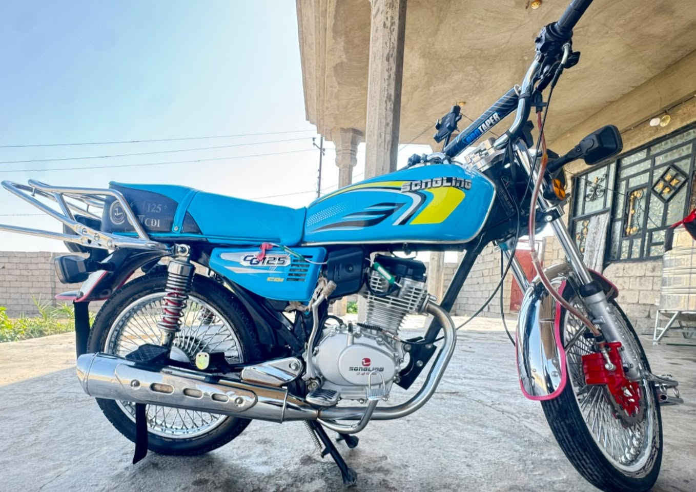 إيراني البيع موديل 2025تايكر السعر 650بيه مجال قليل واتساب او اتصال *********** قضاء بلدروز أمام عسكر
