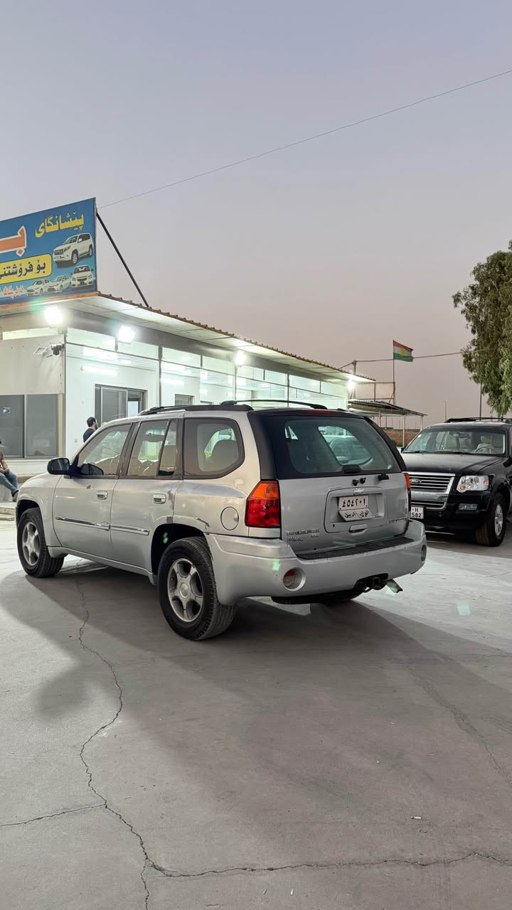 للبيع بلايزر
موديل 2008
ألسعر بلاشش 53ورقه 
فول مواصفات استراد خاص
محرك v8حجم 5300بلادي 
سياره مصبوغ عام يرادلها صبغ
كير محرك تبريد سدر كله بشرط
تحويل الغرامه كله بشرط
مكان اربيل 
***********
*********** أربيل, العراق
