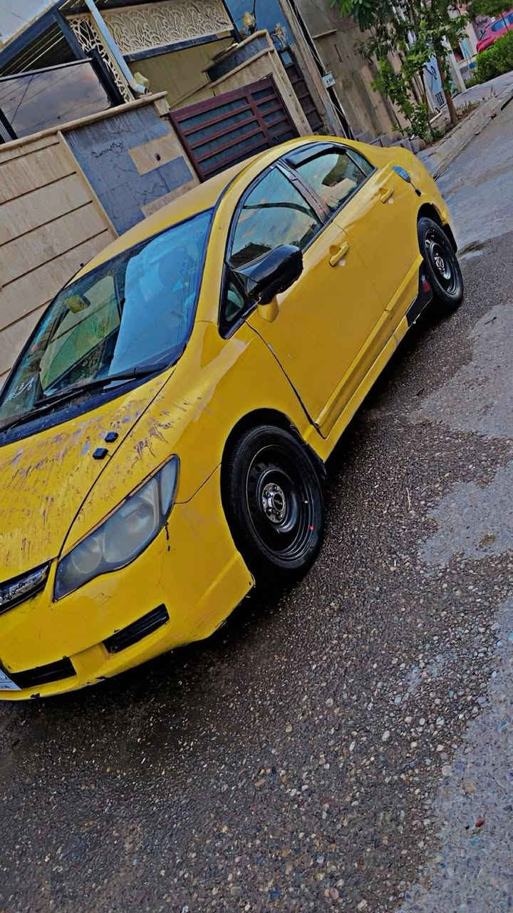 سياره هوند سيفك لبيع
سعر 38 بيها مجال
كير محرك يارس
رقم بغداد شرط تحويل غرامات
الضربه جاملق سايق وسكن
متواجد وتساب ***********
محرك 1800
سنويه 2030رقم بغداد 
مشروع وطني
المكان كركوك
