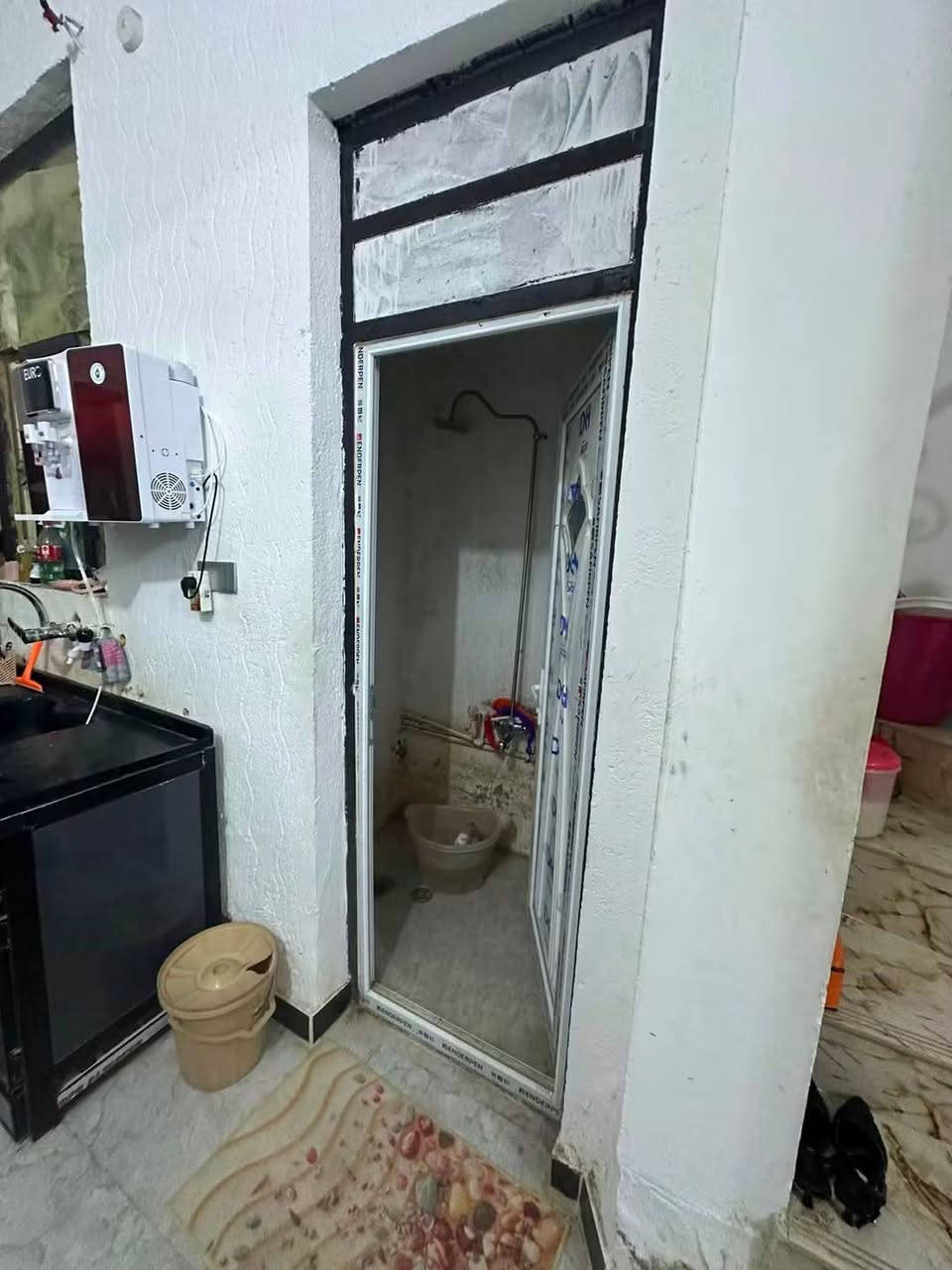 السلام عليكم /بيت للبيع طابو صرف
المساحه/ 125  

📍عنوان البيت شارع80  المنهدسين الرابعه 

مجاور مدرسه عمر عبد العزيز وقريب مول زيد 

واجه 5م 
يحتوي على صاله
غرفه نوم 
مطبخ 
صحيات داخليه 
صحيات خارجيه
طارمه مع ممر خارجي وداخلي 
السعر 120وبي مجال 
للاستفسار 
***********
