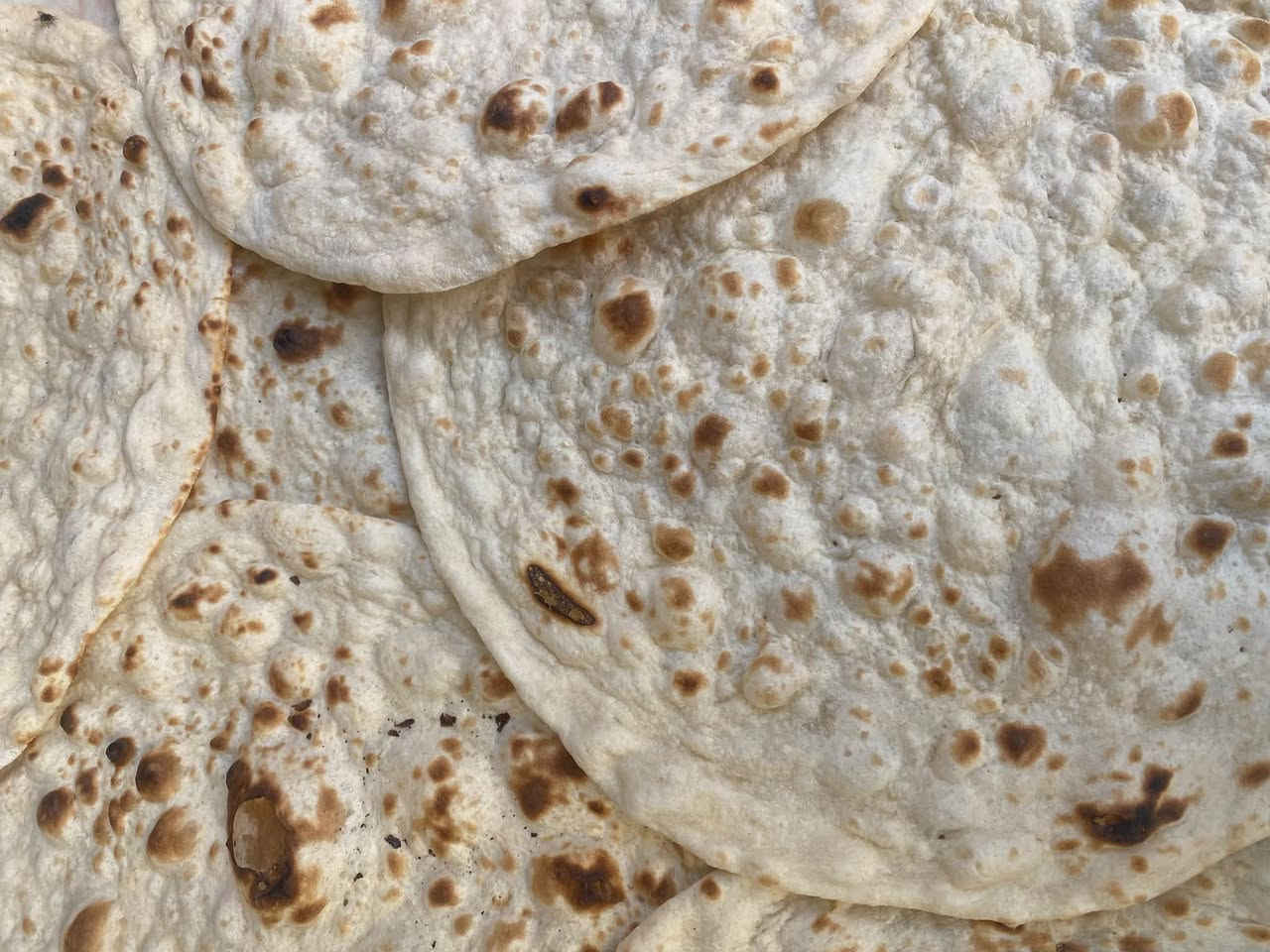 خبز طازج • طلبات عزائم • حي الانتصار