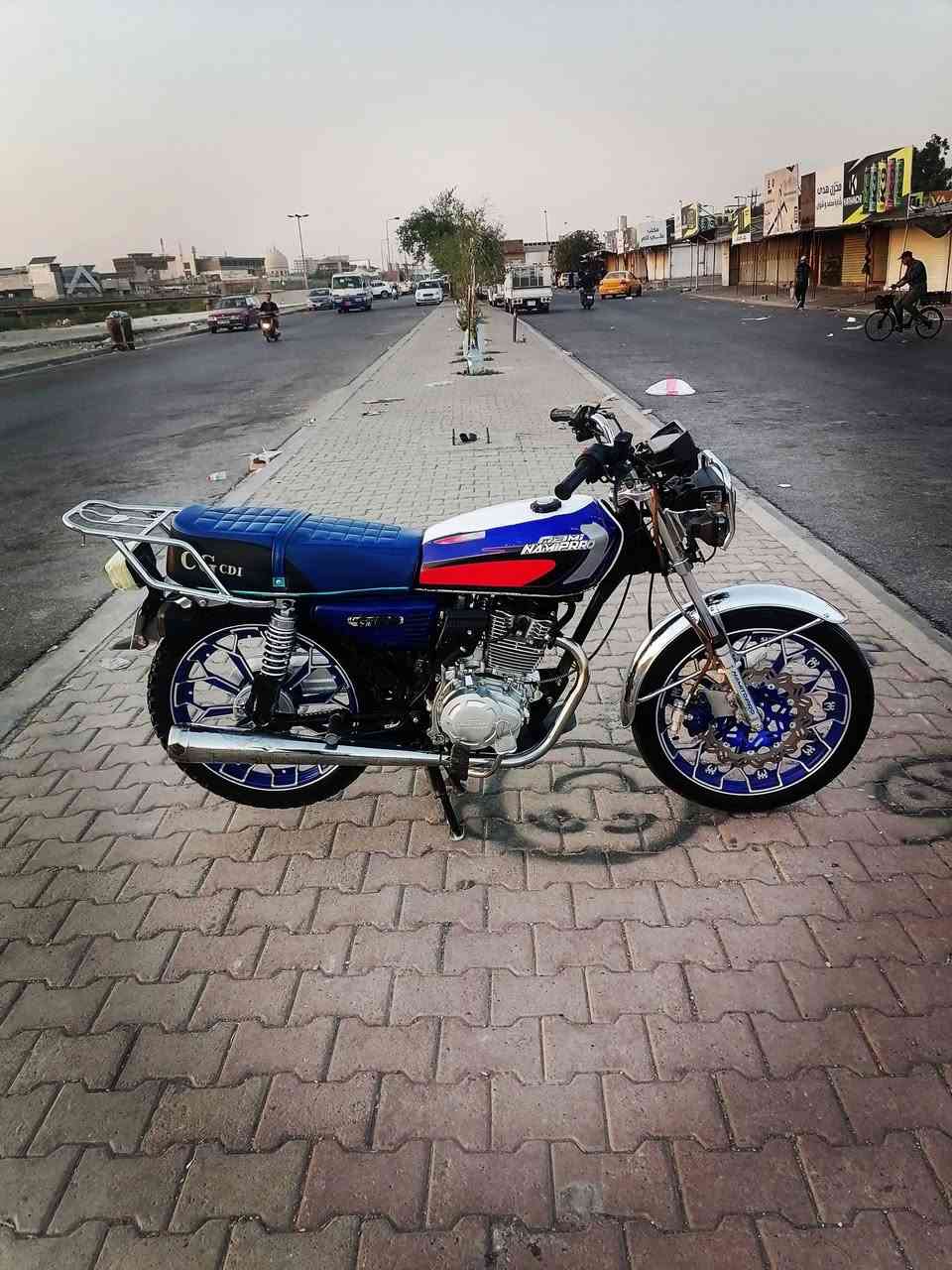 دراجه للبيع موديل 24 سعر 600 رقم تلفون ***********
