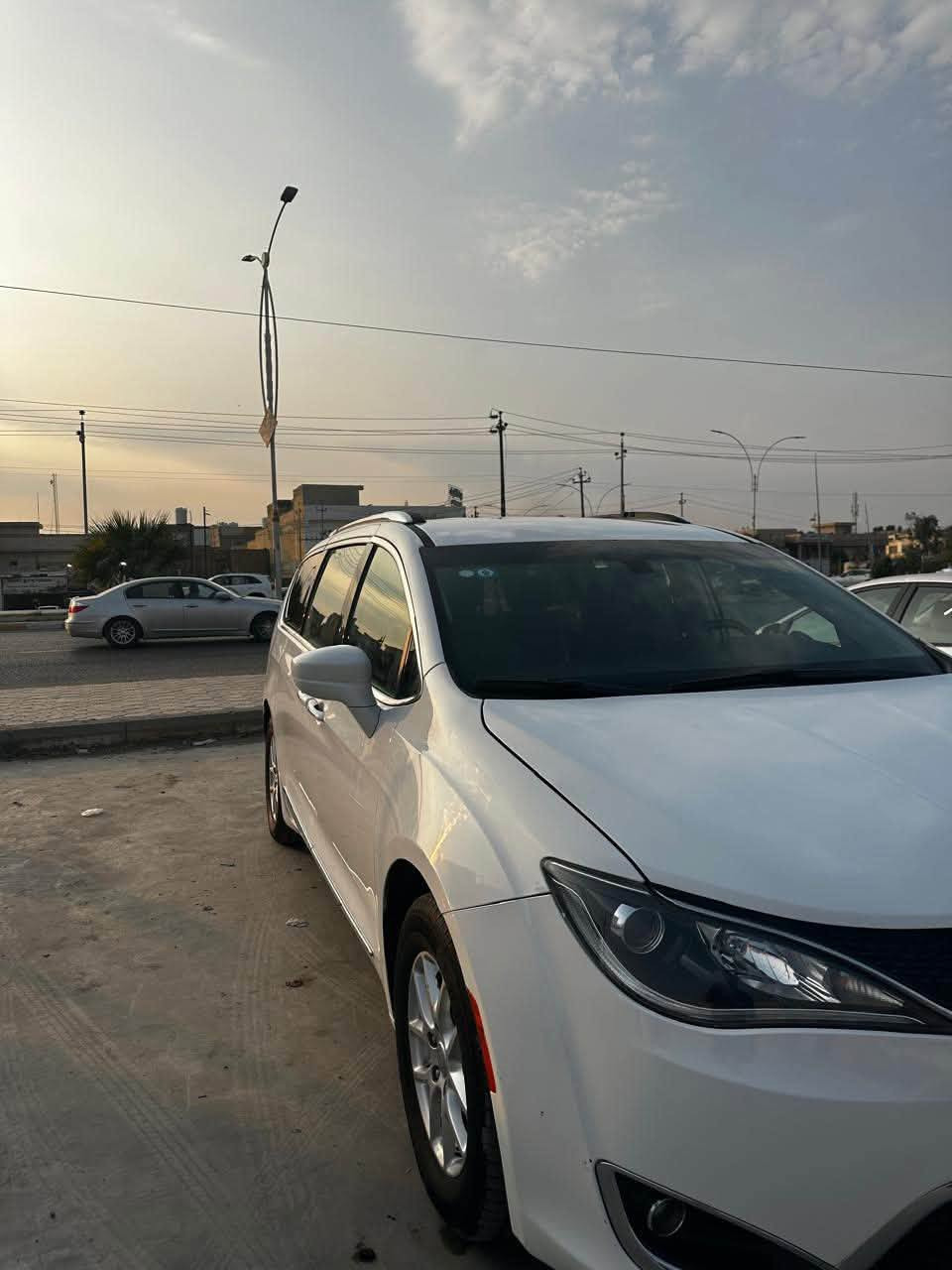 كلايسلر باسفيكا موديل 2020

وارد امريكي 

سياره جاهزه من كل النواحي 

فول مواصفات 

مكان الناصريه 

السعر 190$

بيها مجال للشراي 

مراوس بسياره نضيفه 

للاستفسار 

***********
