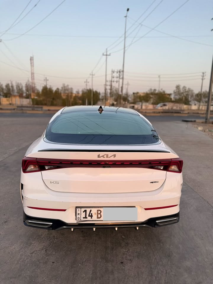🚘 للبيع K5 GT-Line موديل 2023
🇺🇸 وارد أمريكي | 1.6 Turbo | GT-Line فول مواصفات

🔹 وارد أمريكي
🔹 صورة الحادث الأمريكي موجودة بالمنشور
🔹 عداد 77 ألف كم
🔹 صبغ قطعة وحدة فقط — بنيد
🔹 الباب الخلفي جهة السائق بارد فقط
🔹 باقي السيارة كفالة
🔹 السيارة بسمي
🔹 تحويل ثاني يوم

🔥 المواصفات:

🔸 بانوراما
🔸 بصمة + تشغيل عن بُعد
🔸 كشنات جلد أحمر
🔸 مقعد السائق كهربائي
🔸 شحن لاسلكي
🔸 قيادة ذاتية على الخطوط السريعة
🔸 مثبت سرعة
🔸 رادارات جانبية + مراقبة النقطة العمياء
🔸 رادار الخطوط البيضاء
🔸 هاند بريك كهربائي + AUTO HOLD
🔸 ABS + مانع انزلاق + حساس إطارات
🔸 شاشة + خريطة
🔸 تحكم كامل بالستيرن
🔸 AUX + USB + Bluetooth
🔸 كير أوتو + عادي
🔸 أنظمة قيادة: Eco / Sport / Smart / Normal
🔸 لايتات LED ثلاث عدسات
🔸 ستيرن D-Shape LED
🔸 مصابيح خلفية LED
🔸 مصابيح ضباب LED
🔸 صندوك بصمة
🔸 وتو بريك + توقف ذاتي عند الرجوع

🔥 سيارة نظيفة ومواصفات GT-Line كاملة، جاهزة للتحويل

💰 السعر: 190 ورقة
🤝 بيه مجال بسيط كلش للجاد فقط

📍 العنوان: البصرة – كرمة علي – الماجدية

📞 للاتصال:
***********
***********
