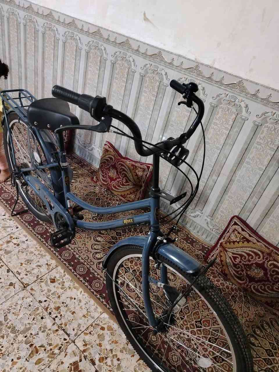 لبيع بسعر مناسب بايسكل ياباني اصلي حجم ٢٩جديد جديد صارلي يومين من خذيته خاص مفتوح وتساب ***********
