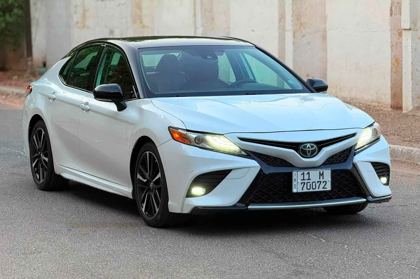 سلام وعليكم 
كامري 2019 XSE تو كلر 
فول عدا فتحه 
وارد امريكي 
محرك 2500
بدون ارباك 
لونين سقف اسود بلادي 
الداخل احمر بلادي 
حساس امامي خلفي 
شحن واير لس
تدفئه كشنات 
كشنات كهرباء 
تبريد قطعتين  
بصمه ترحيب ابواب 
ماشيه 75 
الرقم : مميز  بغداد بسمي
السياره : بونيد صبغ فقط جاملغ بارد 
كير محرك تبريد صدر دواخل سليم 
المكان : بغداد / الصليخ 600
السعر : 183 
اللاستفسار : ***********
