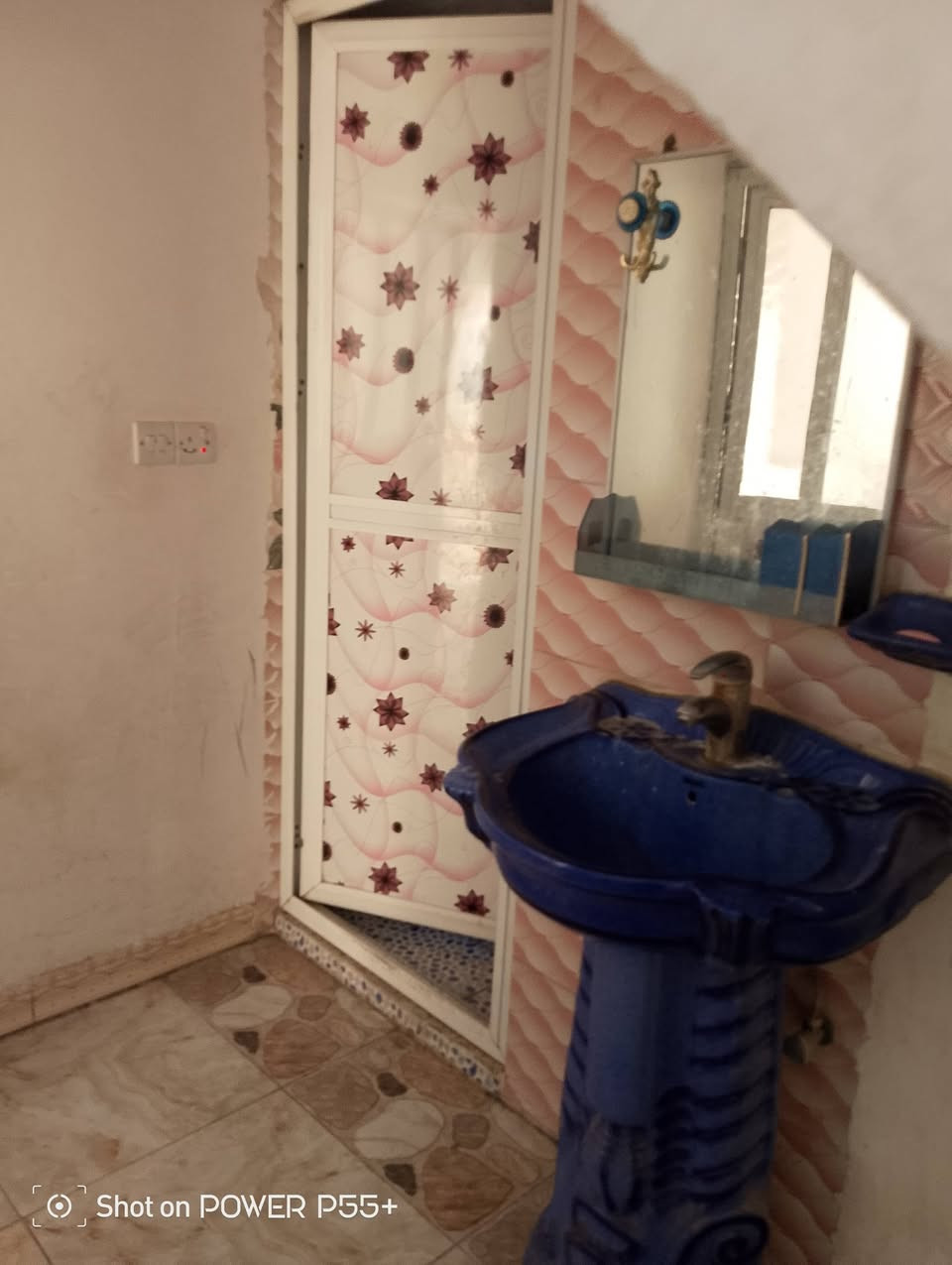 بيت للايجار في ٧ نيسان طابقين في مربع كلية التربية الاساسية المساحة ١٣٠م ثلاثة غرف (واحدة بالارضي واثنين بالطابق الثاني) نوم وهول واستقبال ومطبخ وصحيات عدد اثنين مع خط مولد ووطني للاستفسار
‏‪***********‬‏
بيت للايجار في ٧ نيسان طابقين في مربع كلية التربية الاساسية المساحة ١٣٠م ثلاثة غرف (واحدة بالارضي واثنين بالطابق الثاني) نوم وهول واستقبال ومطبخ وصحيات عدد اثنين مع خط مولد ووطني للاستفسار
