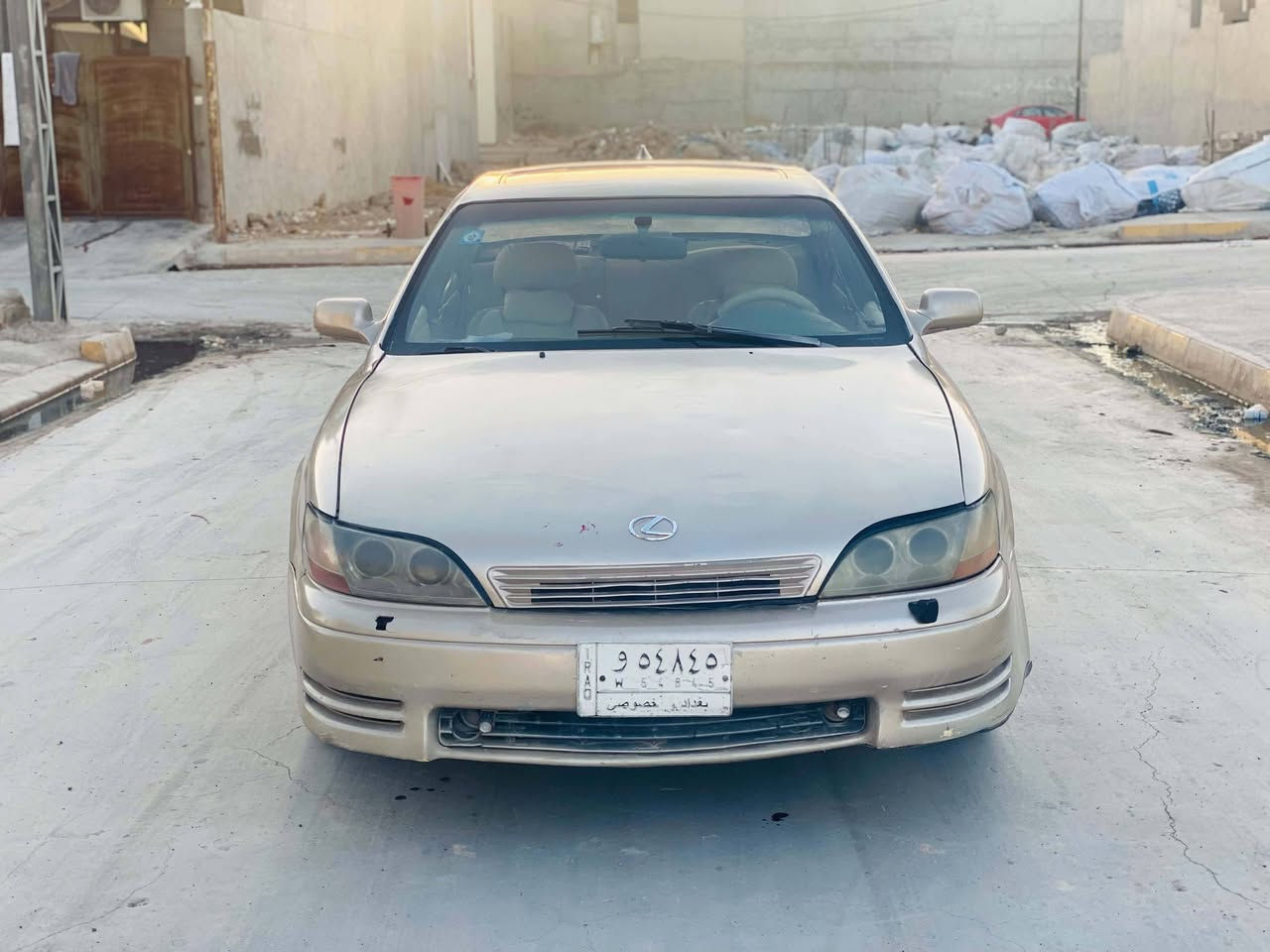 السلام عليكم تويوتا لكزز موديل 93 رقم بغداد مشروع وطني رقم دولي بس باقي لوحات سنويه لغايه 2028 محرك سته سلندر بلادي سياره جاهزه ما بيها كل نقص سياره عايزها صبغ فقط للبيع والمراوسه حسب القناعه 
سعر 27 وبيها مجال بسيط للشراي
 العنوان كركوك 
رقم الهاتف***********
