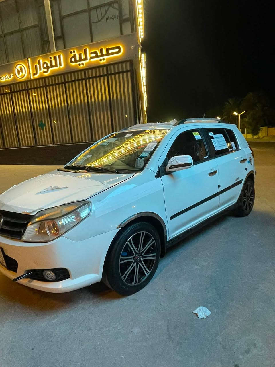 السلام وعليكم سياره شيري ام كي
سياره حلوه ونضيفه والسياره جاهزه 

والسياره مال بيت فول مواصفات ويلكب قفل مركزي

والسياره صبغ قطعه ونص بدون دواخل شرط 

محرك وكير انضاف طخمها جديد ترايك وين متريد

وشرط التحويل من الشرعي السياره جاهزه 

والسعر جدا مناسب اتصل وتدلل )***********) بي واتساب
