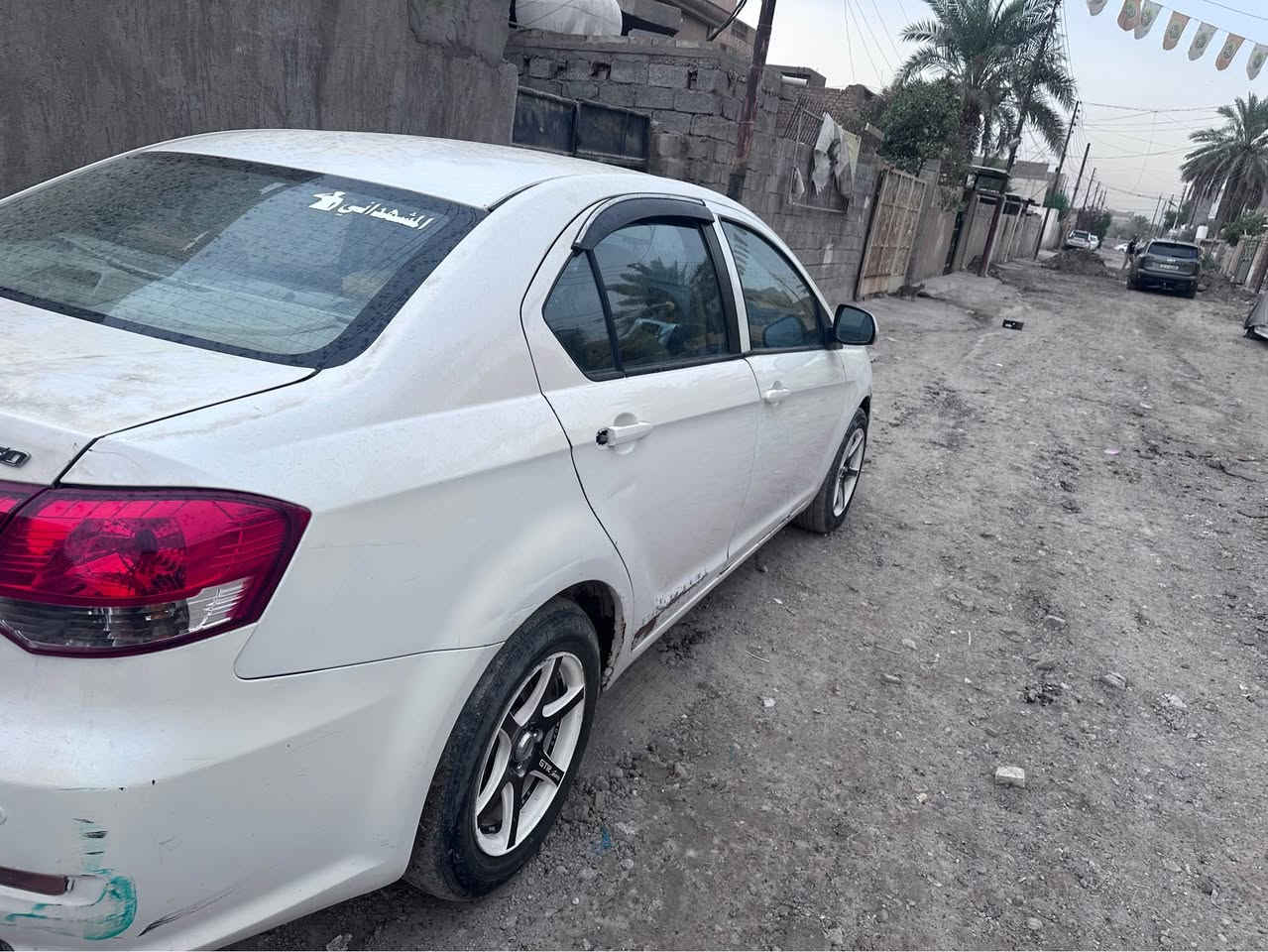 گريت ول (فولكس) موديل ٢٠١٢ رقم بغداد بسمي للبيع او مراوس حسب القناعه مابيها ضربه ولاصبغ بس شبر بالجاملغ الامامي وبيها شويه خياسات تايرات جدد تبريد شغال مكينه مجفتها جديد وگشرها گدام عينك (السعر ٣٧) للاستفسار *********** بي واتساب مكاني بغداد ابو غريب Colombo, Sri Lanka
