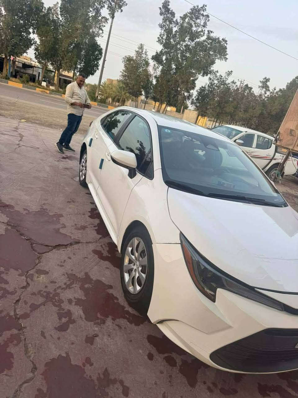 كورلا موديل 23ماشيه ٩٠الف تبديل فقط بنيد بابل بسمي تحويل ثاني يوم السعر 128وبيها مجال
