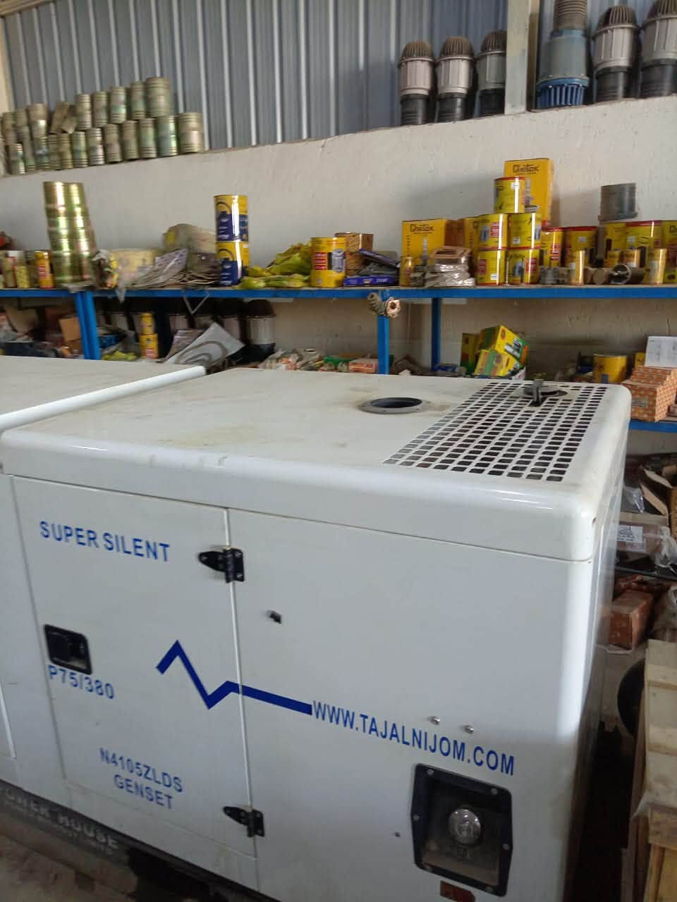 للبيع مولد بيركنز صيني 75 kv للاستفسار الاتصال على الرقم ***********
