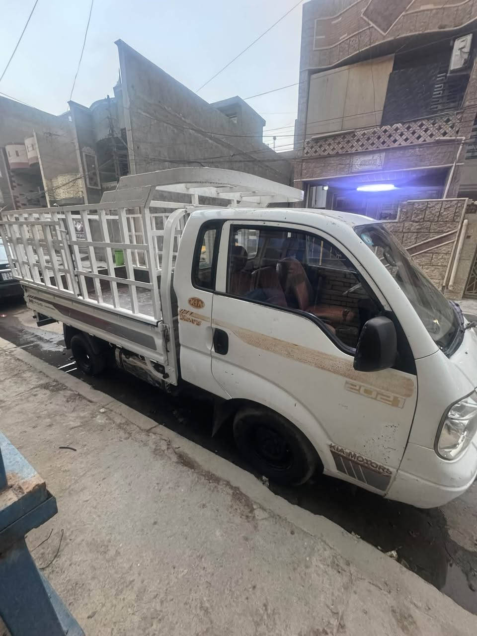 شاحنة • مديل ٢٠١٢ • قابل تفاوض