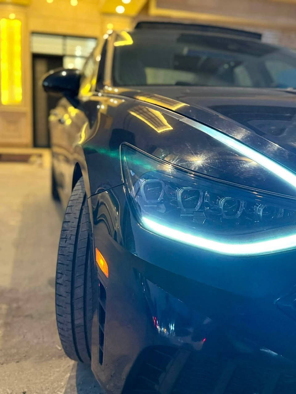 السلام عليكم

 SONATA 2023 Limited edition  1.6 TURBO
حادثها بابين داخلة كلين حادثها بالعراق وموجودة الصور
وتكحيل بالجنطة
ماشية 85,000 km
المواصفات
🟢بانوراما فتحة سقف
🟢 داخل ابيض جلد 
🟢 تبريد تدفئة بالكشنات
🟢 كامرات محيطية 360
🟢 كشنات خزن ميموري
🟢كشنات تحكمات كهرباء 
🟢 رادار امامي 
🟢 رادار خلفي 
🟢 انارة محيطية متغيرة 
🟢سستم سماعات Boss
🟢 تشغيل عند بعد وتتقدم عن بعد 
🟢 قيادة ذاتية 
🟢حساسات امامية 
🟢حساسات خلفية
🟢توقف ذاتي 
🟢 تبريد منفصل 
🟢شاشات عدادات ديجيتل
🟢 4 وضعيات قيادة
🟢 شاشة الجبيرة
🟢مثبت سرعة 
🟢 هاند بريك بصمة
🟢 تحذير خروج من المسار
🟢شاحن لاسلكي
🟢مري قلاب 
🟢 شفتات ستيرن 
🟢 داتا شو 
 السيارة جاهزة مابيها اي نقص 
بيها ملاحضات جدا بسيطة بالبولش تروح 
السعر 190 وبيها مجال بسيط
مكان السيارة السيدية 
رقمها اربيل باسمي 
***********
