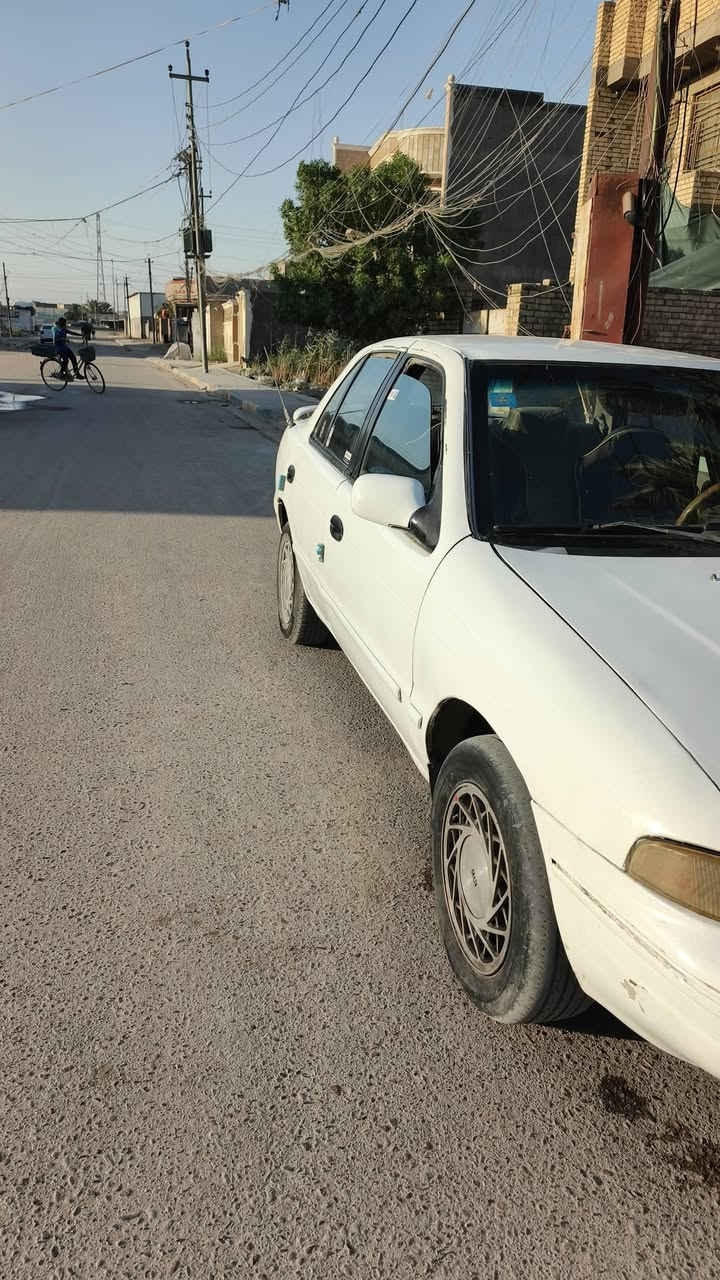 سلام عليكم 
سيفيا موديل 93
رقم بغداد 
محرك مفتوح كير اوتو سياره خير من الله 
سياره باسمي تحويل ثاني يوم 
سعر 35 مكان سياره بغداد أبو غريب 
***********
