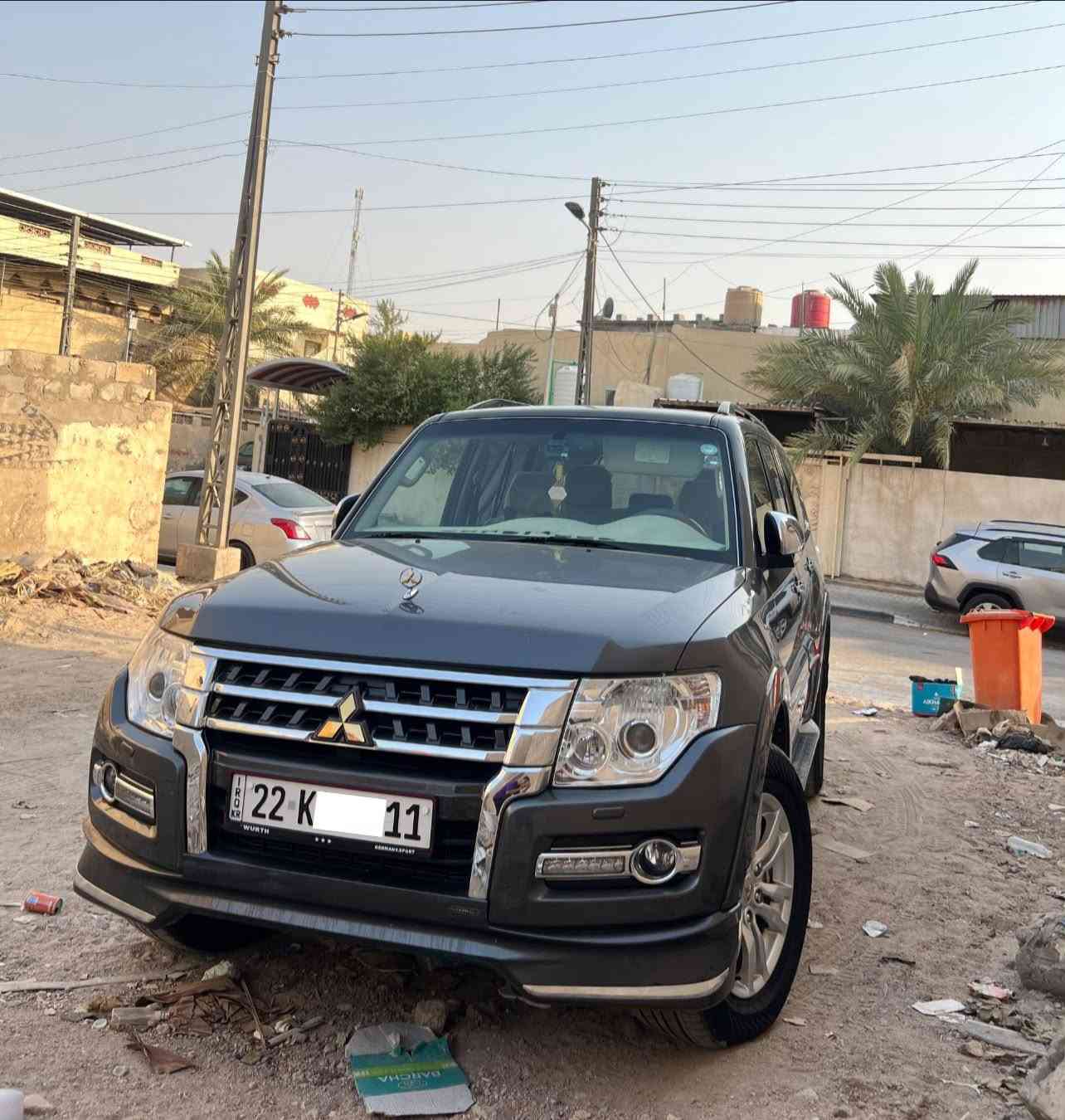 السلام عليكم
باجيرو حبتور راس الأرنب 7راكب ومعروفة الحبتور فول مواصفات موديل 2019خليجي السيارة مكفولة كفالة عامة وسونارها موجود  ماشية55الف كيلو حقيقي ع ايدي مال جناي من اشتريتها جانت ماشية 19الف محرك 6سلندر 3800 
 السيارة ماناقصها ولا برغي 
 وسبيرها مانازل 
حداديتها بلاد مال شركة بعدها جديدة 
طخم تايرات جديد كشنها الأخير ما مفتوح بعده بغلاف الشركة وحقيبة الاسعافات والجك والسويج الثاني مامستخدمات
مواصفاتها : 
حساسات خلفية 
كاميرة خلفية 
فتحة سقف 
نظام دفلوك 
مثبت سرعة 
تحكم ستيرن
مانع انزلاق 
مري كهرباء
اشاير بالمراي 
حساس تايرات 
زراك لايت
حقيبة اسعافات 
طفاية حريق
12سماعة + دمام خلفي 
ايرباك عدد8 
وشادلها داش كام شاومي امامية وخلفية سعرها تقريباً 250الف 
لونها نفطي مميز تقريباً
واللحية مالت الدعاميات بلادية من الشركة وعليهن لزكة الشركة 
رقمها اربيل بأسمي شوكت متريد احولك سنويتها جديدة تنتهي بـ2030 
مكان السيارة بصرة 
السعر 265وبيها مجال بسيط 
واتساب ***********
