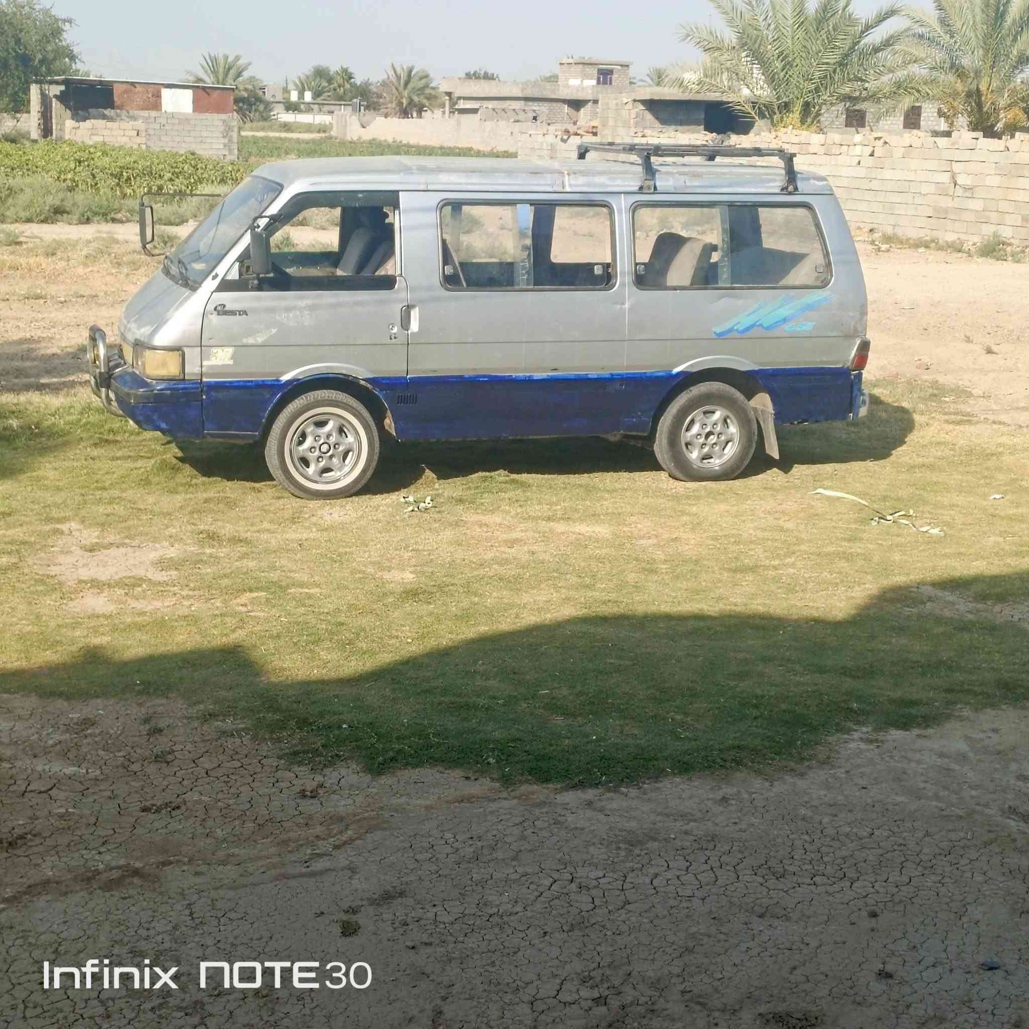 السلام عليكم
كيا بستا موديل 94 رقم بغداد سنويه لل27 محرك كير أكسل مكفول شاصي رقم شاصي مكفول سياره بلاديه قطرة صبغ ما بيها كبل الشارع ما ناقشها برقي العنوان بغداد ابوغريب 
خاص ماكو
***********
***********
