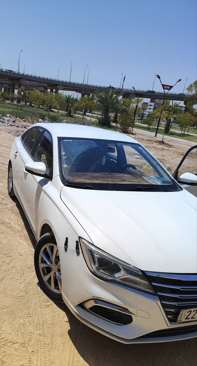 للبيع MG 5 موديل 2023 فول مواصفات عدى الفتحة كير محرك حدادية تبريد خير من الله بصمة تشغيل تحكم ستيرن شاشة بلادية يعني تتحكم بالستيرن وبالكير والمحرك . كروز سرعة كيج حماوة السيارة بيها منظومة غاز حكومية وبيها كرت ضمان يعني امان يعني ماكو اي ادوانز يعني ماكو صرف السيارة حلوة ونضيفة وتعال وشوف احلى من الصور السيارة بيها ثلاث قطع ومامصلحها البنيد مصبوغ وجاملغ وباب على البارد ترجع ابيع على حالها السنوية لل 2029 وياها سويجين مو واحد السيارة ماشية 86الف وقابلة للزيادة السعر 85 وبيها مجال بسيط حك الجية المكان النجف الاشرف للاتصال ***********
