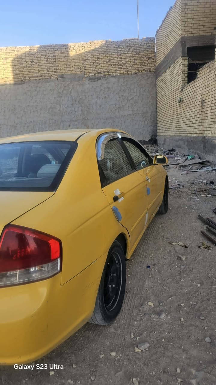 سلام عليكم
سبكتره البيع مديل ٩  رقم بغداد بسمي 
وارد مريكي  حادثه  جاملغ امامي بدون دواخل 
مكينه كير حداديه خير من الله  تبريد شغال  
مكاني كربلاء    سعر ٧٣ وبيه مجال  ***********
