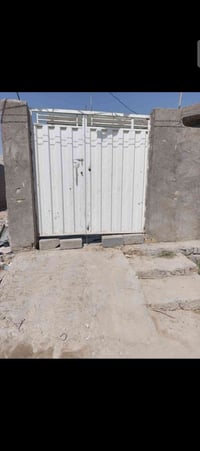 نجف • باب • نضيف