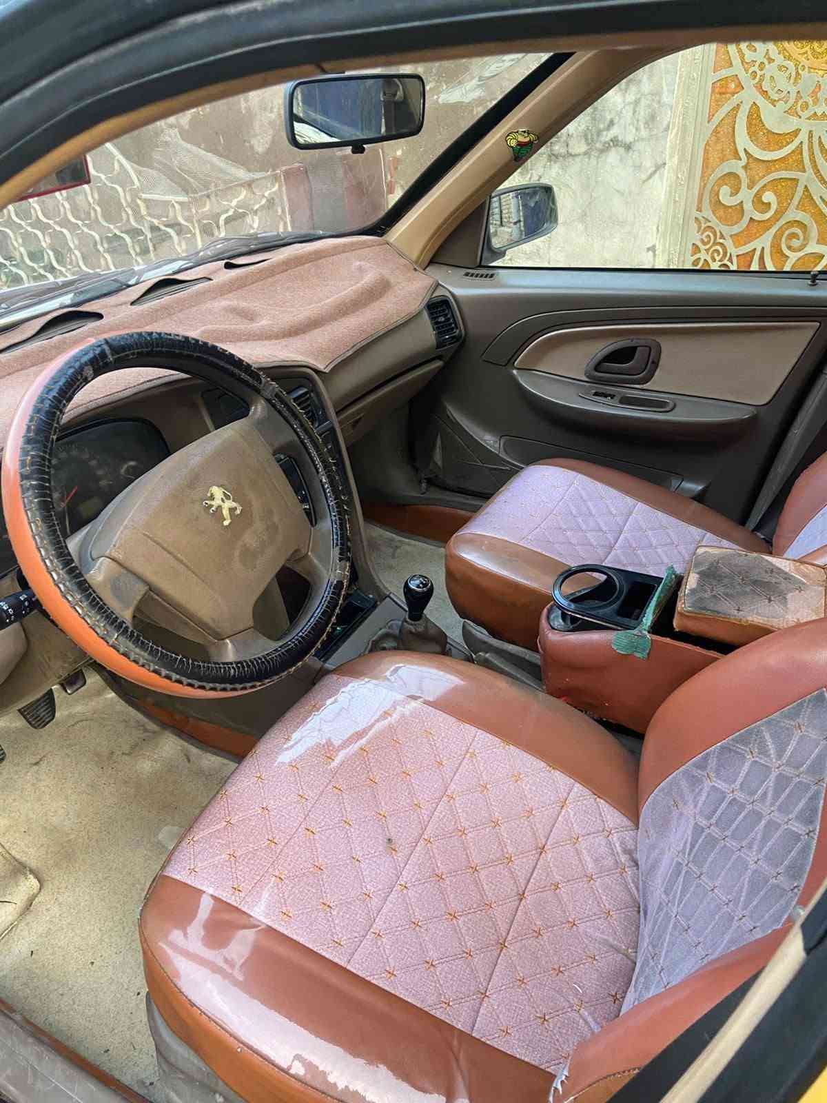 سلام عليكم بيجو ١٣ للبيع فقط بيع سريع  مكينة كير تبريد ثلج تخم تاير حدادية فول مابية اي نقص غرفة مدوشمة سيارة بلادية قطرة صبغ مابية رقم بغداد انكليزي تحويل نفس اليوم مكاني بغداد مدينة الصدر ***********ابو سند المياحي ملاحضة واتساب فقط
