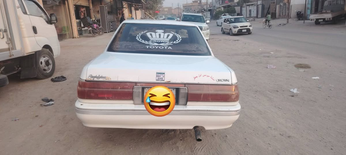 سلام عليكم  سياره كراون هارتوب 91 رقم // كربلاء السياره جاهزه من كلشي وين ما يعجبك ترايه
تخم تاير جديد
حداديه كامله
لايت زنون
تشغيل عن بعدالمحرك
تبريد شغال ويه السويج
مسجل شاشه مع كامره على البك
 السعر //50 وبيه مجال 
الاتصال //الرقم *********** حلة, بابل

