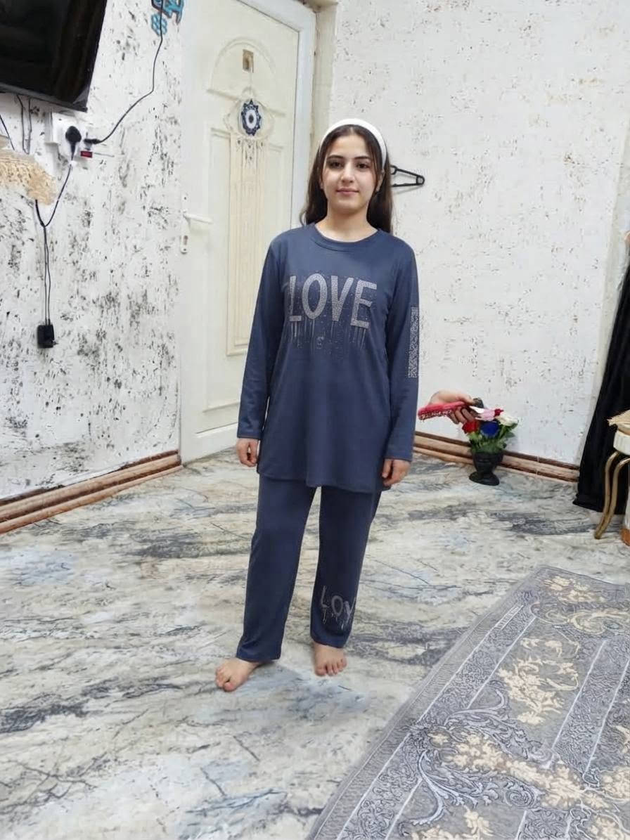 وصول تراكات نسائي بعد الوان اكو جماااال البهاري كله هاي جمال 8000الف فقط كوزمتك زهور الربيع أمام عباس قرب بيت المختار نعمة ***********

نص مكتوب في الصور:
- نسخ مشاركة