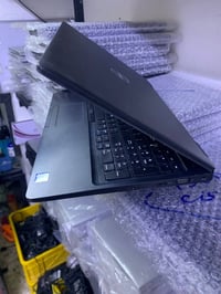 💻 Dell 5570 🔥 المواصفات:  🔹 المعالج: Intel Core i5 الجيل السادس (6th G...